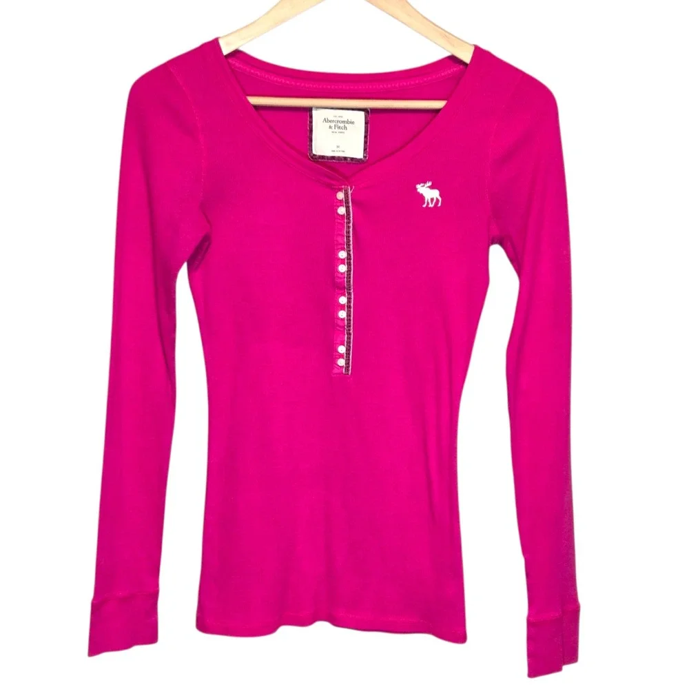 Abercrombie Henley Top Y2K Pink Fitted Ribbed Elena Gilbert Coquette Size Medium - Picture 3 of 13